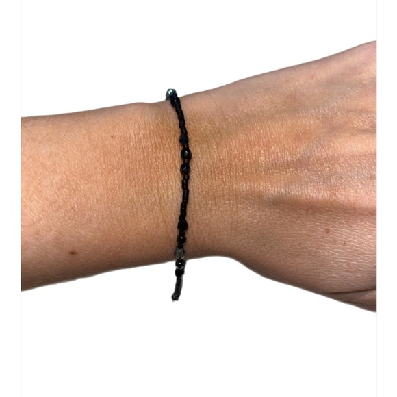 Holly Yashi Black Beaded Ankle Bracelet - Picture 2 of 5